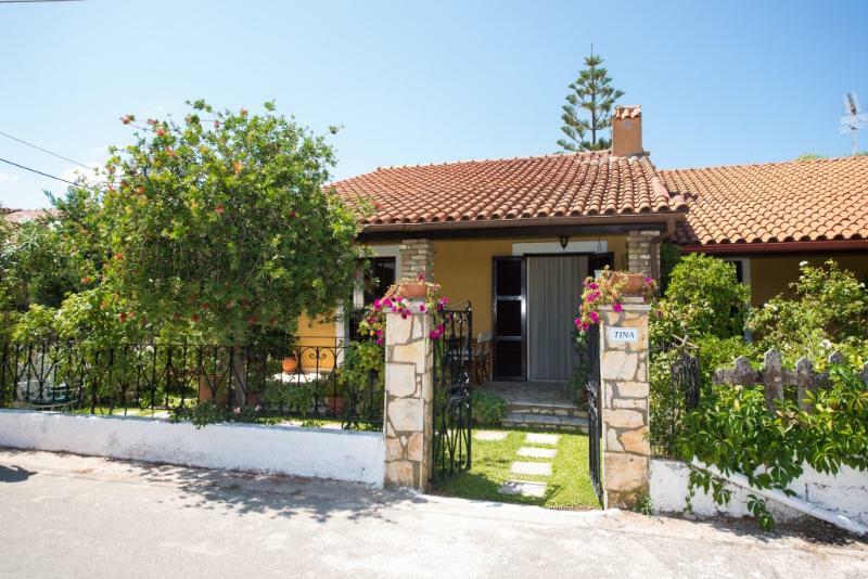 Villa Tina Acharavi  Bagian luar foto